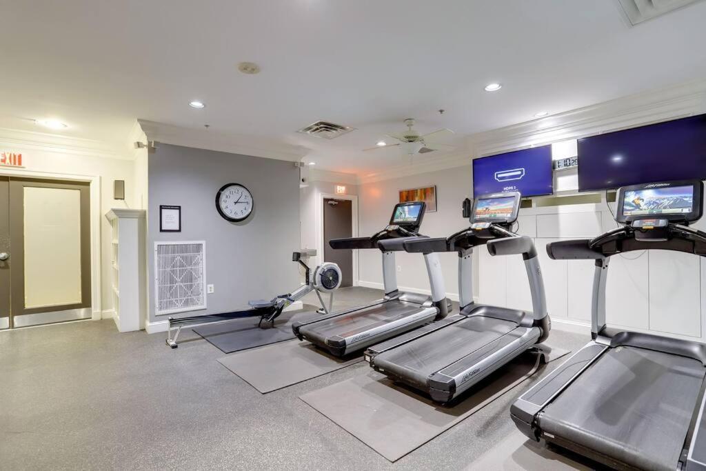 Fantastic 2 Bedroom Condo At Ballston With Gym Arlington Exteriér fotografie