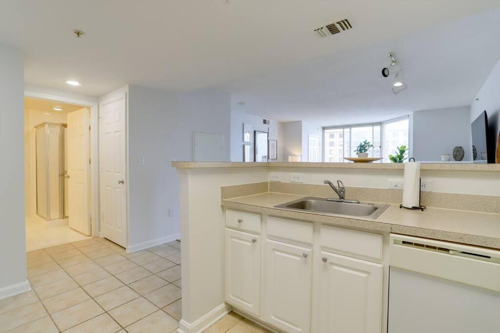 Fantastic 2 Bedroom Condo At Ballston With Gym Arlington Exteriér fotografie