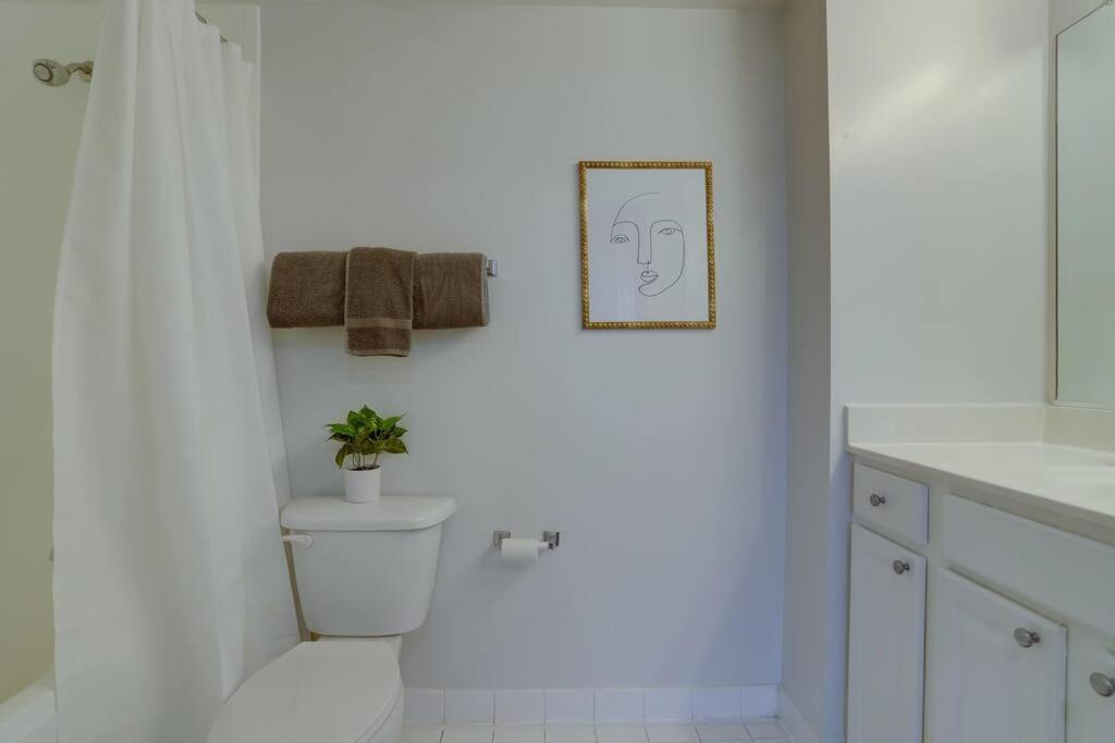 Fantastic 2 Bedroom Condo At Ballston With Gym Arlington Exteriér fotografie